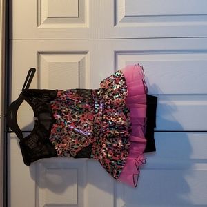 Jazz costume with wrist bands and head band, intermediate small child